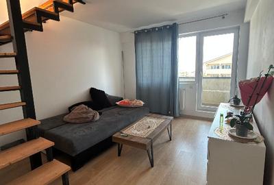 Apartament cu 2 camere decomandat, mobilat în Central
