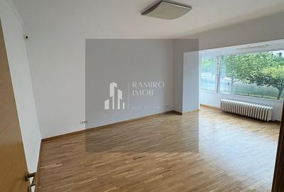 4 camere  etaj 1 /450 m METROU UNIRII - 8