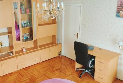 Apartament două camere de vânzare în bloc de cărămidă complet mobilat și utilat. - 6