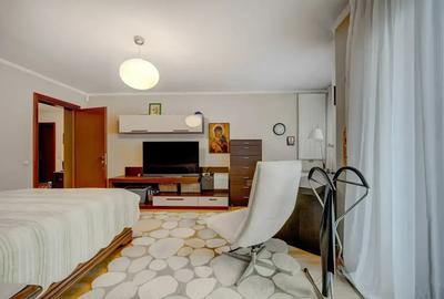 Vila de Lux ideal familie / sediu de firma in zona centrala - 10