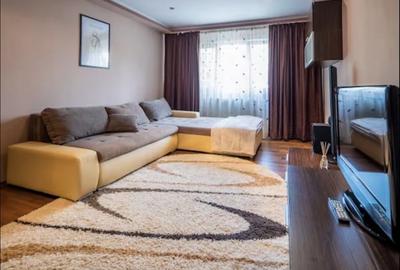 Apartament cu 2 camere decomandat, mobilat în Aradului