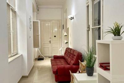 3 Camere - Cladire Istorica - Baile Neptun 96 MP - 15