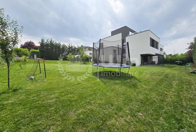 Casa individuala ultrafinisata | 320mp utili | 1000mp teren | Europa - 1