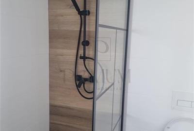 Duplex pe plan - 4 camere - zona linistita - terasa mare - 14