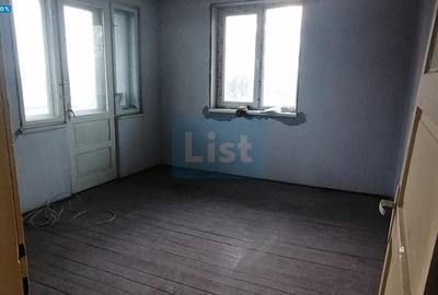 Apartament cu 2 camere decomandat în Micro 1