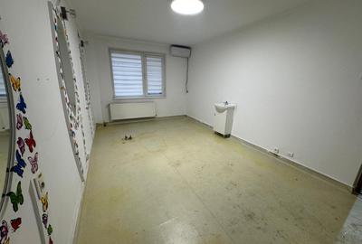 Apartament cu 3 camere decomandat în Brâncoveanu