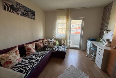 Apartament 3 camere decomandate, etaj intermediar, în Grigorescu - 2