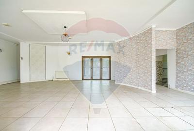 Spatiu comercial de 162mp de inchiriat - 2