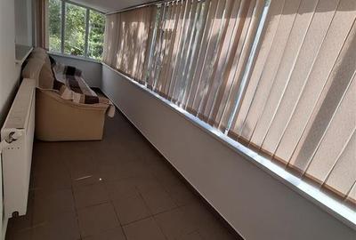 ULTRACENTRAL Bariera 2 cam 84mp, etaj 1 bloc cu lift Mobilat si Utilat - 12
