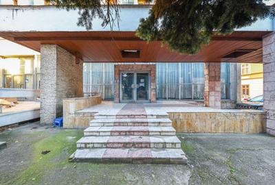 De vanzare Hotel, nefunctional, 70 camere + teren 3590 mp, Dej - 5