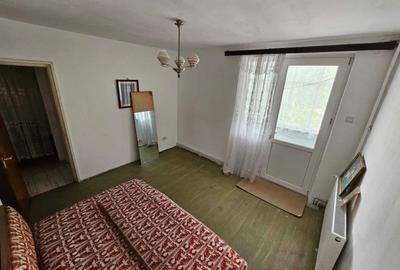 Apartament cu 2 camere semidecomandat în Micro 16