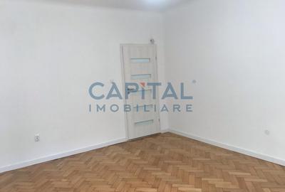 0% Comision! Apartament cu 3 camere de inchiriat, zona Central - 4
