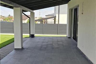 Casa Miroslava,Teren 451 mp,S.u.118 mp,4 camere,2 bai,0% Comision - 4