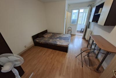 Garsoniera, etajul 2/4, zona Alexandru cel Bun - 2