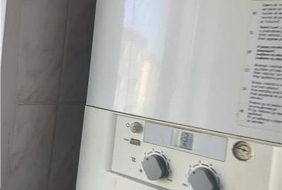 Apartament 2 camere, cartier Sud , et 3 4 , decomandat , centrala termica propri - 5