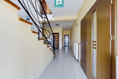 Vilă spațioasă cu 8 camere, Grădiște - 24