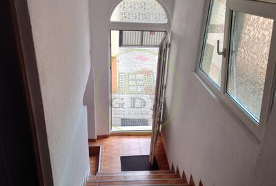 Casă Individuală de Închiriat – Lazaret / Lupeni – Garaj + Curte - 5