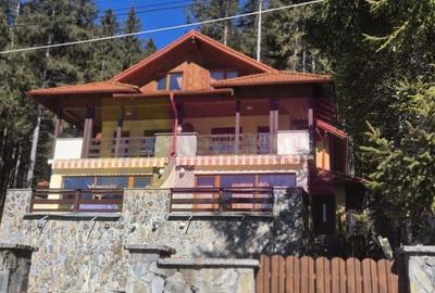 Vila duplex de vanzare cu 4 camere in Azuga - 1