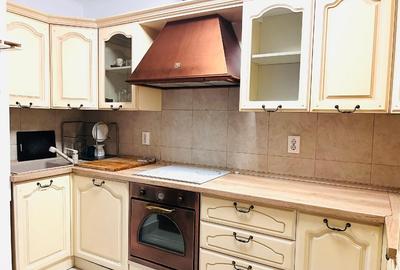 Apartament cu 3 camere decomandat în Herăstrău