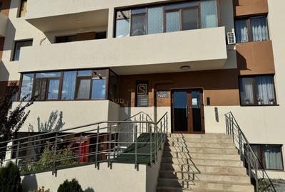 Apartament cu 2 camere semidecomandat, mobilat în Rahova