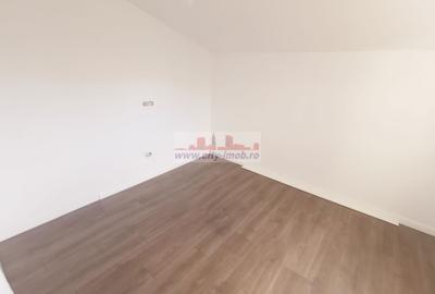 Vanzare Casa Otopeni   D + P + M - 37