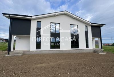 Duplex premium 4 camere cu teren 420 mp Santana De Mures - 1