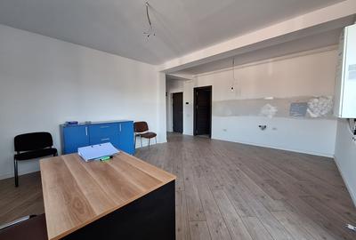 Ultimul apartament la  parter , 2 camere, curte privata ,negociabil - 5