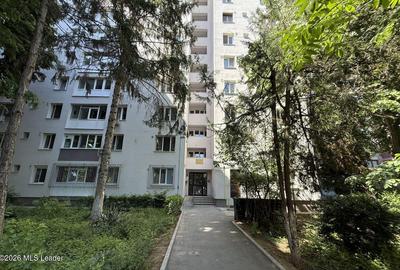 Parc Drumul Taberei, 50 mpu, etaj 2, decomandat, 5 minute de metrou - 1