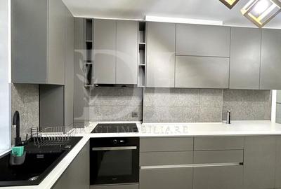 Apartament cu 3 camere decomandat, mobilat în Florești