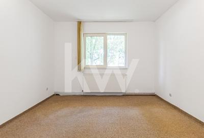 Vânzare apartament cu 2 camere, Strada Zizinului - zona Scriitorilor - 1