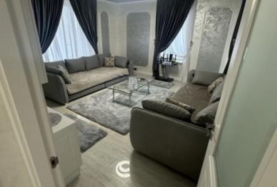 Apartament cu 3 camere decomandat în Tineretului