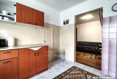Casa cu 3 intrari separate, front la doua strazi, zona Cordos - Dambu Rotund - 14