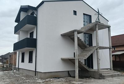 Apartament 2 camere,bloc NOU 50mp,zona 7Noiembrie 1 parcare - 2