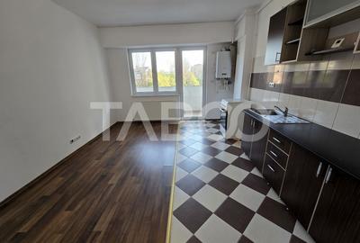 Apartament 2 camere etaj 2 balcon lift Doamna Stanca Sibiu Comision 0 - 14