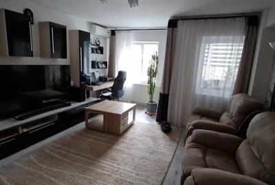 Particular vand apartment 3 camere centru Bragadiru - 1