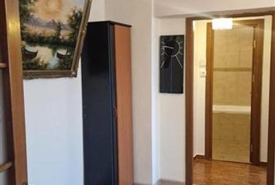 Apartament de 2 camere Titan 1 Decembrie Centrala proprie Metrou - 2