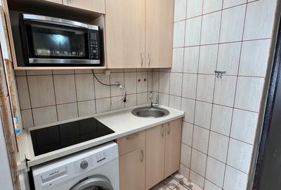 Garsoniera la prima inchiriere etaj 1 str. Cojocnei - 4