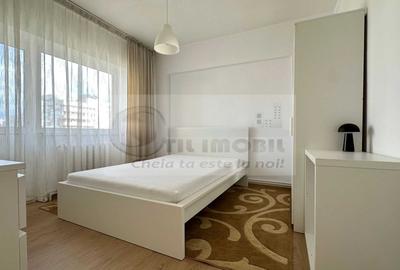 Apartament cu 3 camere decomandat, mobilat în Central