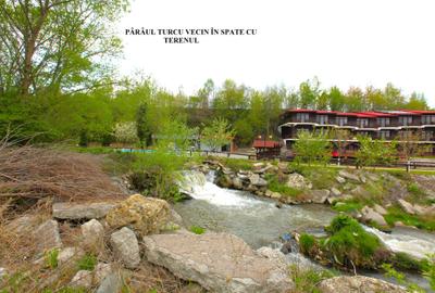 Teren superb in Bran cu parau in spatele lui - 8