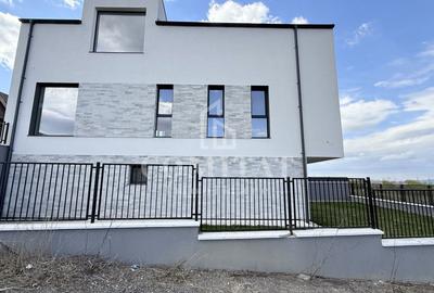 Casă individuală cu panoramă spre oraș zona de case și vile - 4