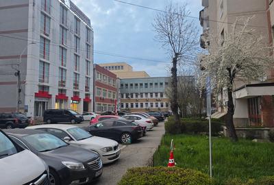 Inchiriez spatiu in Deva, zona Spitalul Judetean, suprafata utila  20 mp - 2