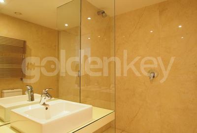 Apartament spatios cu 4 camere | 40mp terase | 3 locuri de parcare - 12