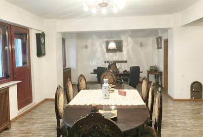 Stefan cel Mare- 5 camere mobilat si utilat,  imobil  1997, 3 locuri parcare - 2