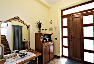 Mamaia Nord - Vila P+1 ET, zona Complex Alezzi - Comision 0% - 24