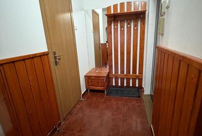 Inchiriez ap, cu 3 cam.in zona 7 Noi. - 1