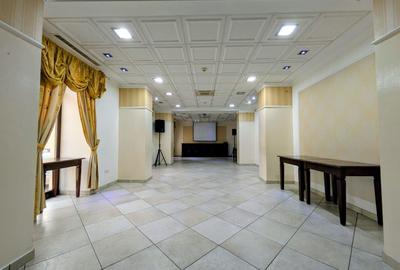De inchiriat - SAD - 150 mp - Piata Sinaia- Comision 0% - 4