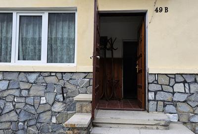 Casa de vânzare în stațiunea Azuga - 1