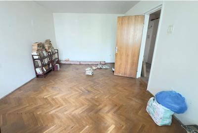 Apartament 3 camere decomandat Grivitei - 2