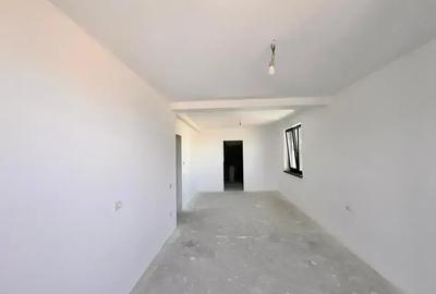 5 camere | Curte 220  mp  | metrou 15 min | util 155 | pod inalit - 12
