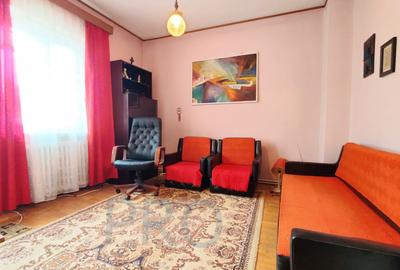 COMISION 0% Casă cuplată/5 camere/garaj/curte/zona Spitalul Cisnădie - 9